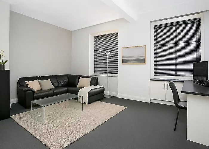 Cld01 - 1 Bedroom Unit - Bridge Street, Sydney Cbd